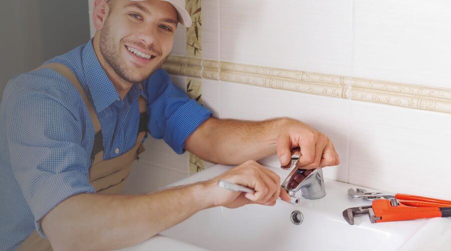 Expert burst pipe repair services in Kenton, TN